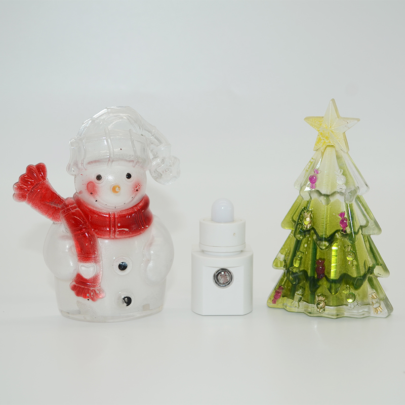 Custom Decorative Plug In Photo Sensor Baby Night Light Portable Led Wall Kids Christmas Tree Night Lights