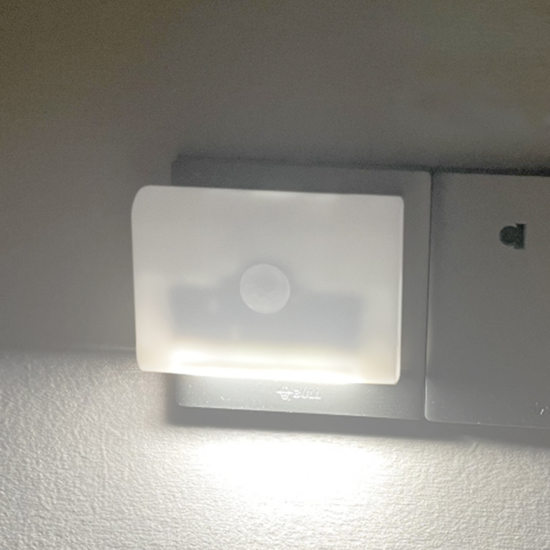 Motion Sensor Small Night Light Smart Night Light For Bathroom Bedroom Kitchen Entrance Door Toilet White Led Night Light